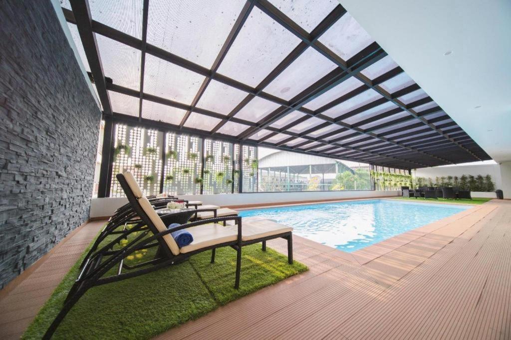 Tera Hotel Vientiane Exterior foto